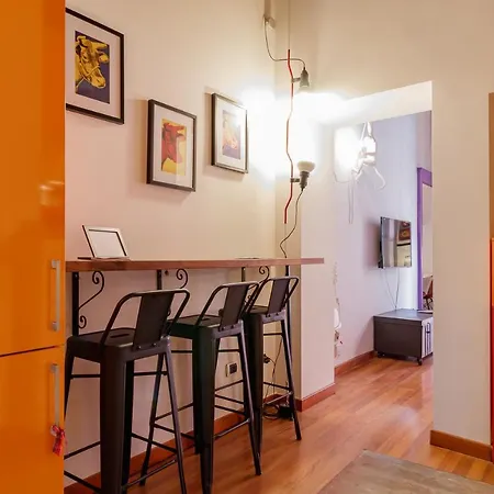 Lejlighed Renovated Studio Close To Duomo - Crocetta *