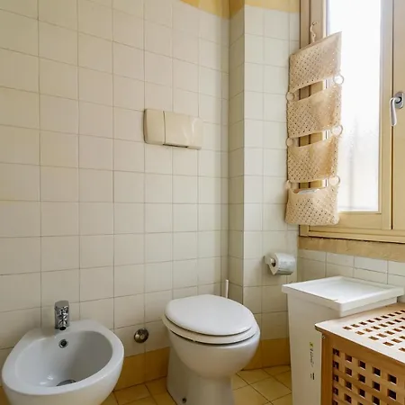 Apartment Renovated Studio Close To Duomo - Crocetta Milan